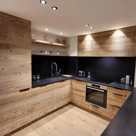 Renove 2 Chambres, Skis Aux Pieds, Proche Mont D'arbois, Pour 6 Personnes - Fr-1-453-301
